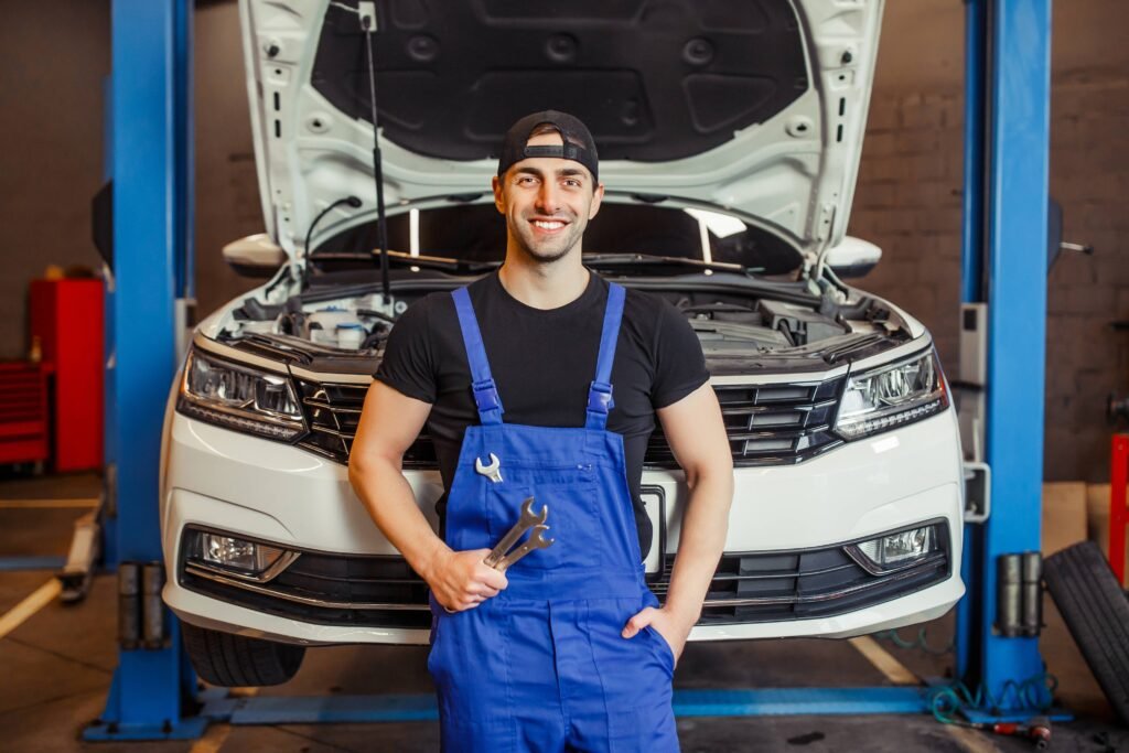 How to Choose the Right Smash Repairer in Moorebank: 5 Key Things to Look For