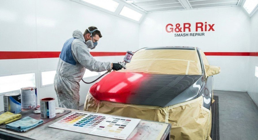 Professional bonnet respray in Liverpool performed by G&R Rix Smash Repair with precise colour matching and premium finish